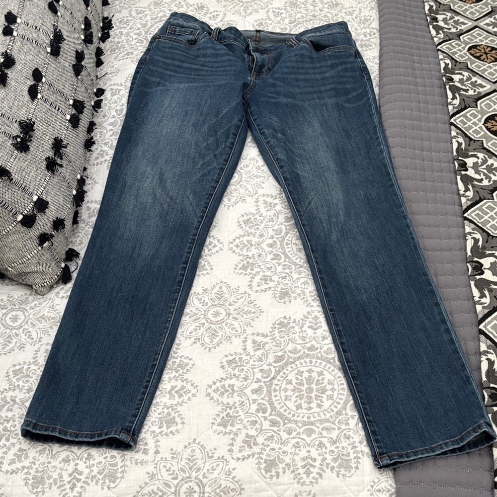 Kut from the Kloth Dark Blue Straight Leg Jeans